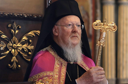 Украинская церковь стремится к полной независимости от Москвы: УПЦ обратилась к Варфоломею