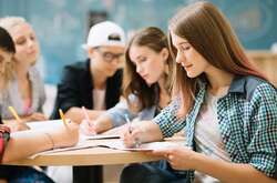 Для майбутніх учнів фахівці підготували поради, які допоможуть перейти на українську в щоденному спілкуванні