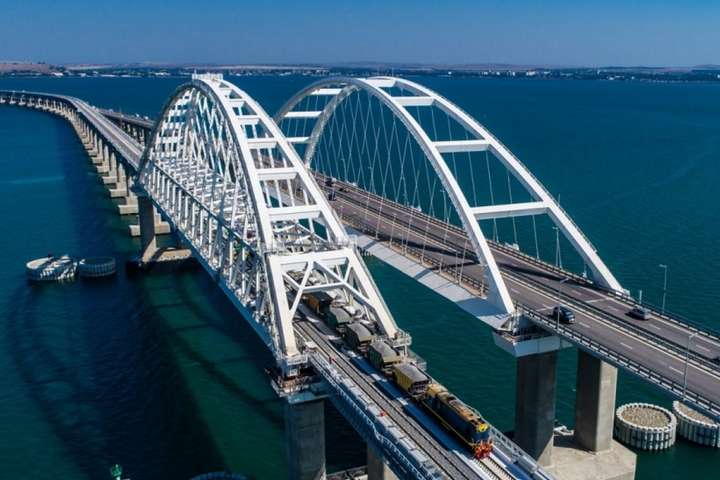 Может ли Украина ударить по Крымскому мосту: ответ Данилова