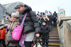 Правительство компенсировало расходы украинцам, предоставившим убежище переселенцам