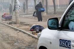 Росіяни продовжують вбивати мирних жителів Маріуполя 