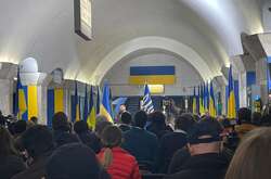 На зустріч із президентом Володимиром Зеленським зібралися кілька десятків представників ЗМІ