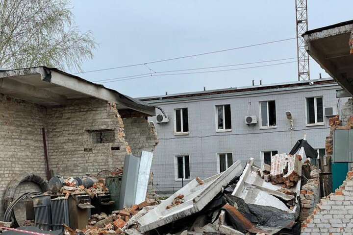 Окупанти накрили «Ураганами» завод у Харкові (фото)