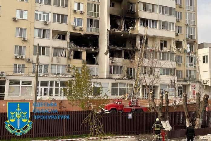Ракетний удар по Одесі: прокуратура відкрила провадження