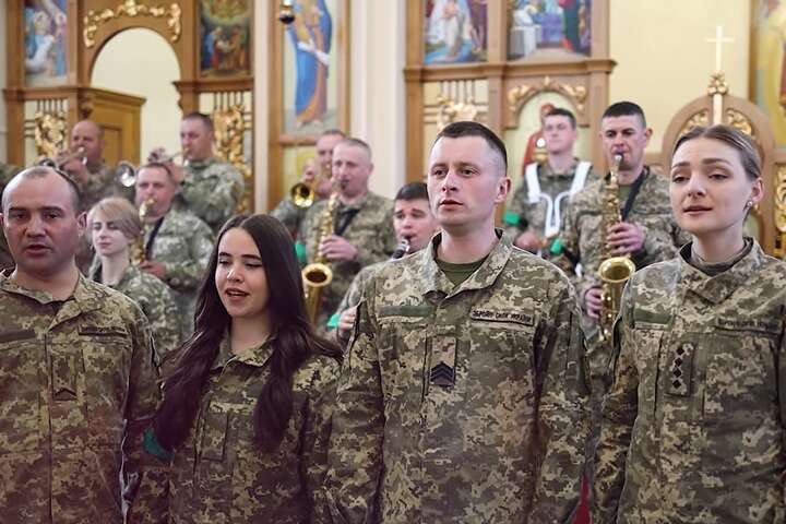 Захисники неба заспівали українцям на честь Великодня духовний гімн