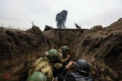 Оккупанты сосредоточили удары по железнодорожным узлам и стягивают в Украину вооружение