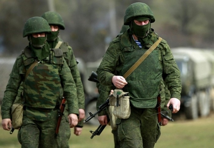 Рашисты в Луганской области заставляют женщин шпионить за ВСУ, угрожая убить их детей