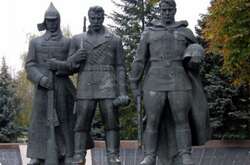 У Вінниці досі стоїть монумент, який пропагує радянську ідеологію 