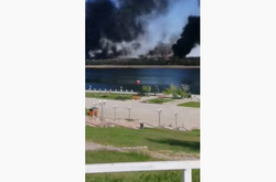 Поблизу Херсона розгорілася велика пожежа (відео)
