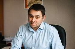 Видатний російський лікар-онколог Ілля Фомінцев потрапив до в'язниці за участь у акції проти війни з Україною, а тепер взагалі планує втекти з Росії від свавілля силовиків