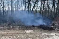  Рашисти з гвинтокрила обстріляли ракетами прикордонну ділянку на Сумщині (відео)