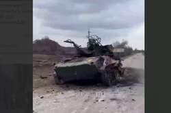 Українські бійці знищили рідкісний російський бронетранспортер (відео)