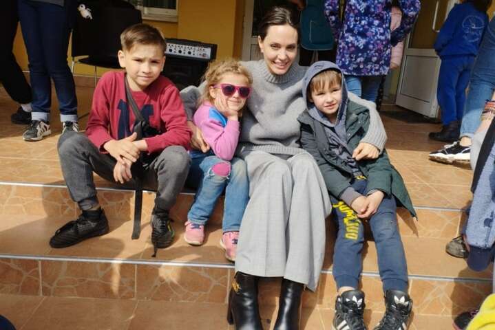 Анджелина Джоли насолила российским пропагандистам своим визитом в Украину (фото)