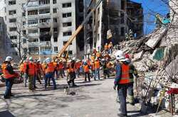 Завалы в уничтоженной решистами Бородянке разбирали спасатели и волонтеры