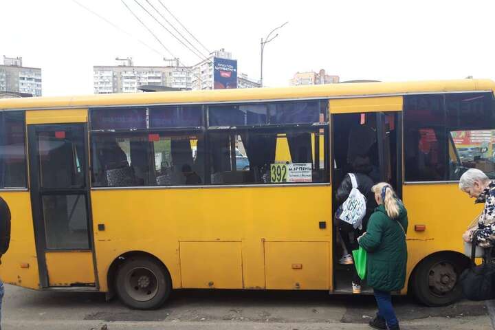 З 2 травня з передмістя до Києва запускають нові автобусні маршрути (графік руху)