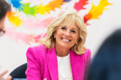 Перша леді США летить до Європи заради зустрічі з українськими біженцями