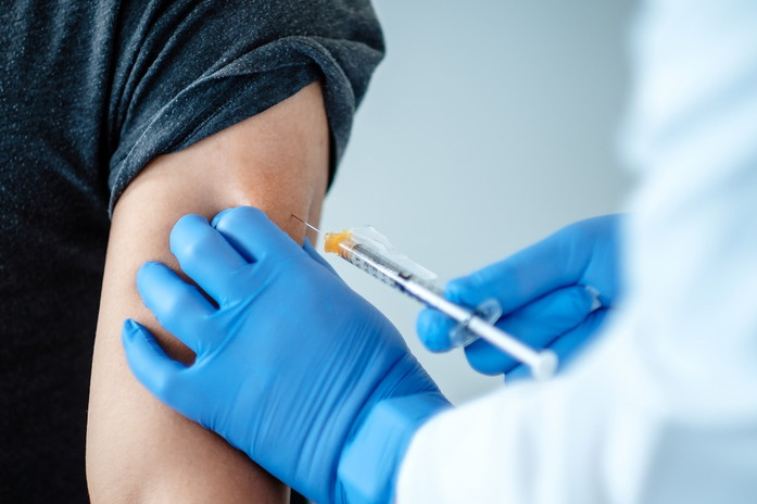 Данія першою у світі припиняє кампанію з Covid-вакцинації: що сталося