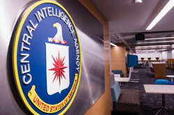  ЦРУ чекає, що росіяни почнуть зв'язуватися з ним 