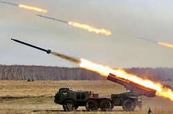 На Харківщині окупанти обстріляли фабрику: є загиблі