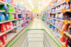 «Простіше одяг викинути»: росіяни істерикують через скажені ціни на порошок