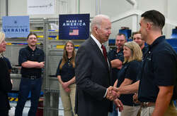 Байде подякував за роботу працівникам заводу, де виробляються ракети «Джавеліни»