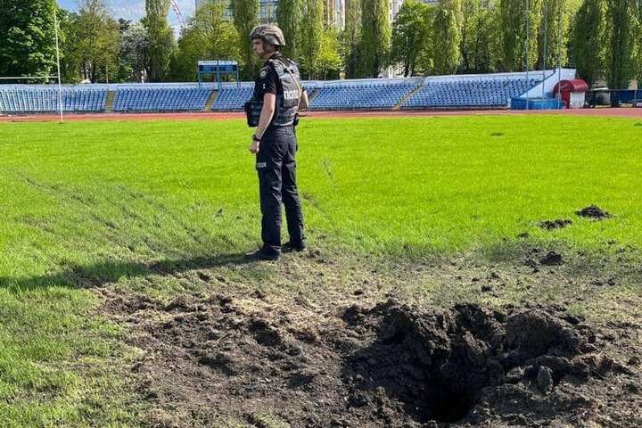 Обстріл Харкова: окупанти влучили у стадіон «Динамо» (фото)