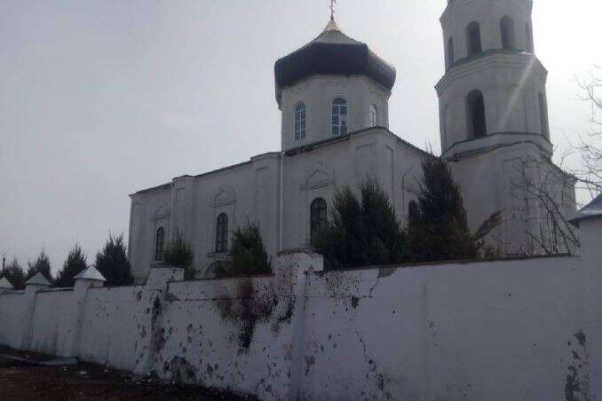 На Луганщині від ворожих обстрілів загинув священник