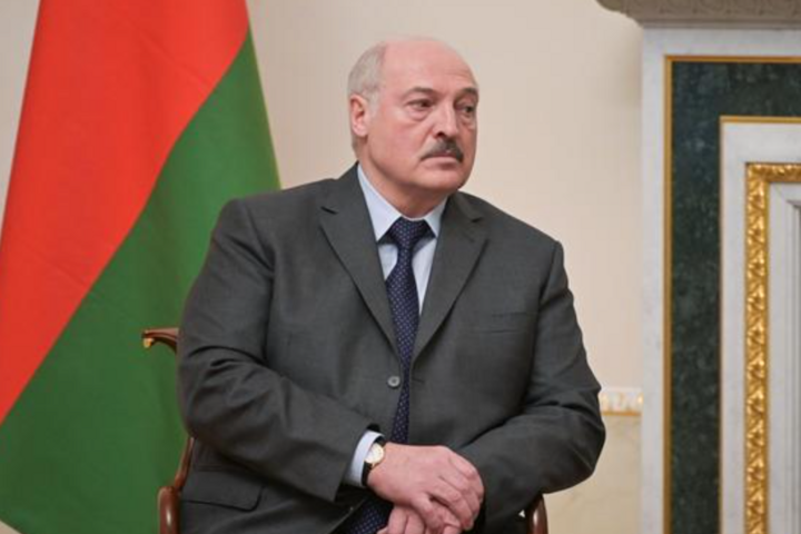 631 ракета не рахується? Лукашенко знову відзначився скандальною заявою про війну