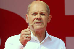 За словами Шольца, Путін намагається силою розширити кордони Росії, щоб відновити її «колишню велич у світі, що змінюється»