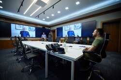 Президент України провів онлайн-зустріч із 43-м президентом США Джорджем Бушем