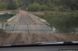 Понтонна переправа окупантів через Сіверський Донець