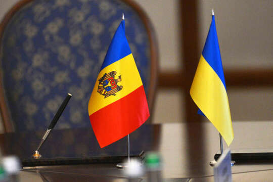Санду має вимагати від України військової підтримки: заява молдовського політика 