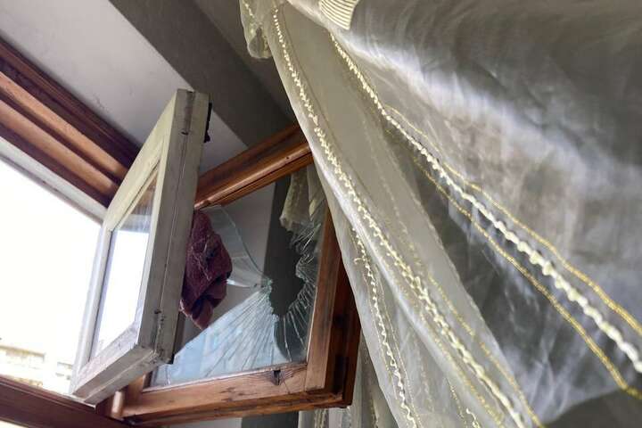 У одеситів після ракетного удару повилітали шибки - Рашисти атакували Одесу найновішими крилатими ракетами (фото)