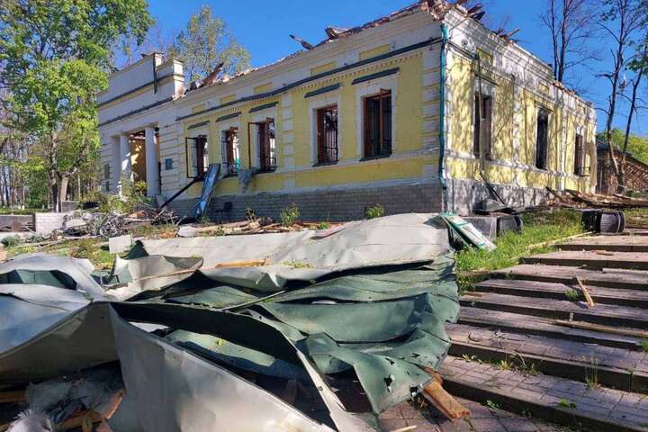 Харківщина: окупанти продовжують атакувати мирних мешканців, є поранені 