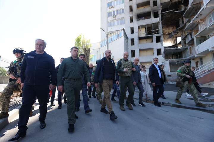До Одеси, яку щодня трощать рашисти, приїхав голова Євроради (фото, відео)