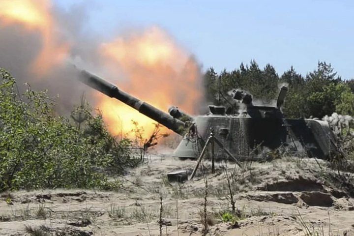 РФ артиллерией и авиацией стреляют по всей линии фронта на востоке – Генштаб