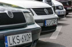 Україна обмежила кількість пунктів пропуску для ввезення авто