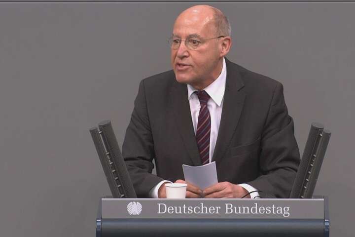 Депутат німецького Бундестагу Грегор Гізі - В Бундестазі заявили, що застосування РФ ядерної зброї призведе до Третьої світової