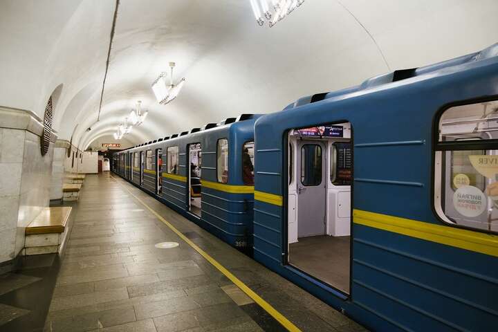 Київське метро відмовиться від вагонів російського виробництва