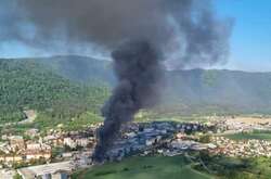 У Словенії стався потужний вибух на хімзаводі (фото, відео)