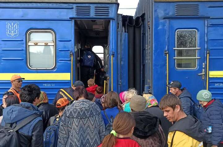 Між Києвом та Ужгородом «Укрзалізниця» запустила додатковий потяг 