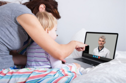  Следует связаться со своим семейным врачом с помощью мессенджера или электронной почты 