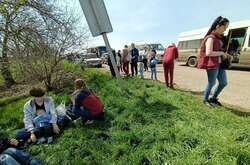 Взяла дочь за руку и сказала: молись. Жительница Херсона рассказала об эвакуации из города (фото, видео)