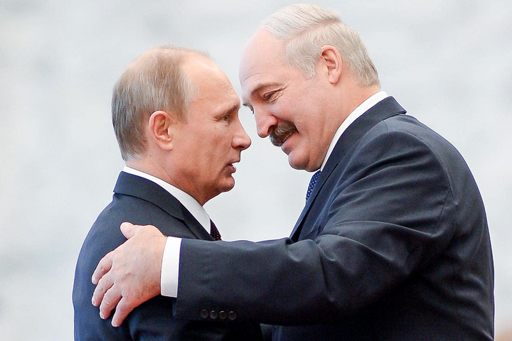 Лукашенко примчався до Путіна: знову говоритимуть про війну (фото)
