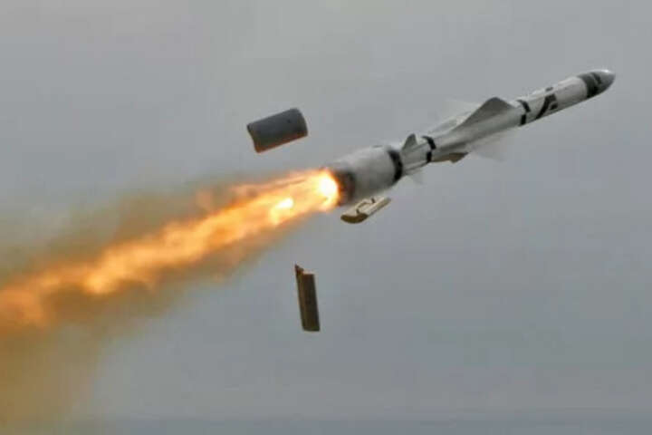 Військові над Миколаївщиною збили російську крилату ракету