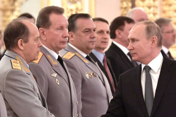 Російська еліта обурена діями Кремля: Грозєв про те, як Путіна можуть прибрати «свої»