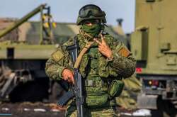 Російські військові мародерствують в Україні