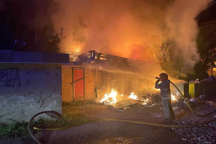 На Харківщині через обстріли окупантів за добу виникли 11 пожеж