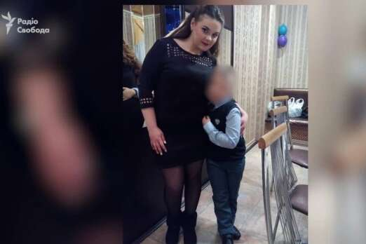Журналисты нашли супругу оккупанта, которая хотела отрезать уши украинским детям