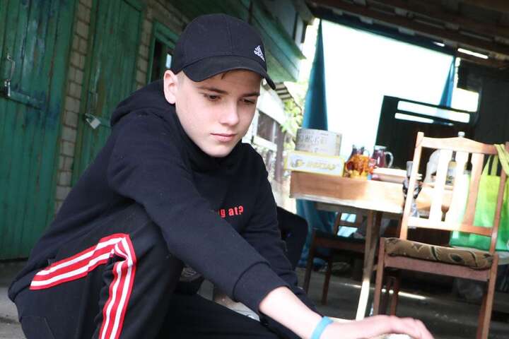 Окупанти вивезли до Білорусі 14-річного підлітка, поліції вдалося повернути його додому (відео)